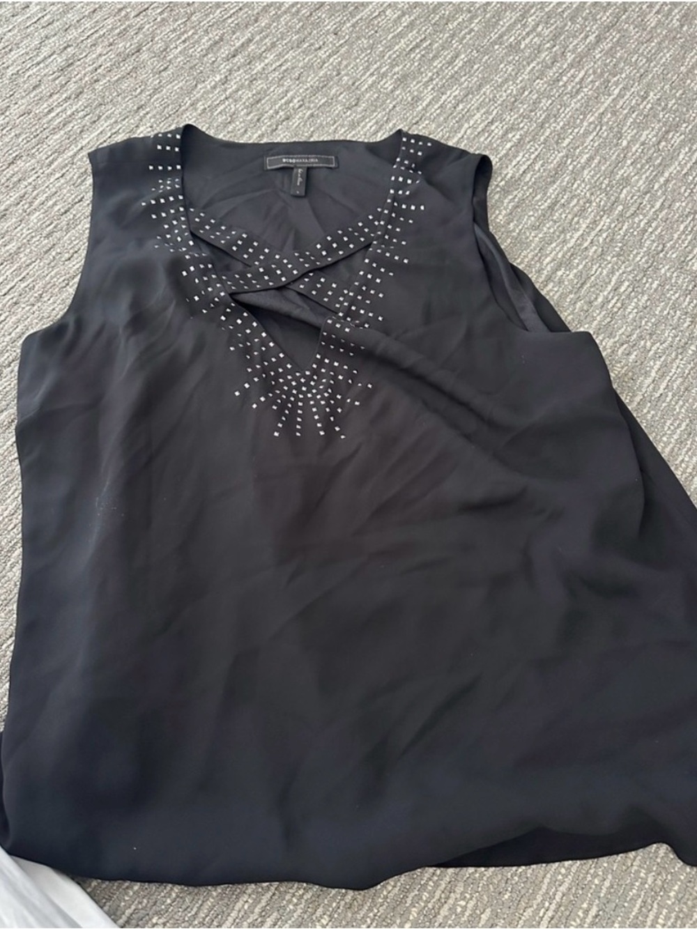 Bcbg Black Sleeveless Studded V-Neck Camisole